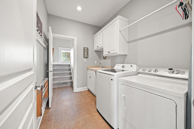 204 Crestridge Trail, Nicholasville, KY 40356