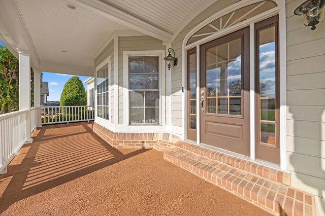 204 Crestridge Trail, Nicholasville, KY 40356