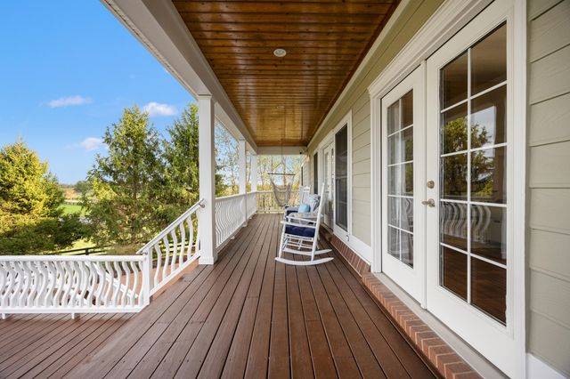 204 Crestridge Trail, Nicholasville, KY 40356