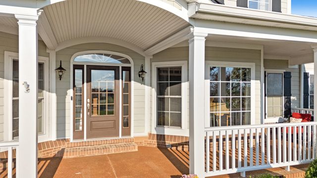 204 Crestridge Trail, Nicholasville, KY 40356