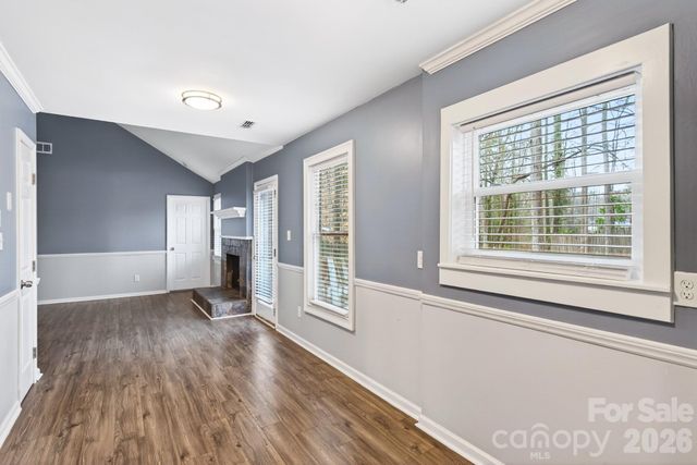 7026 Streamside Drive, Charlotte, NC 28212