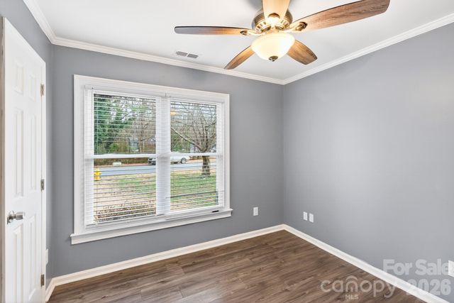 7026 Streamside Drive, Charlotte, NC 28212