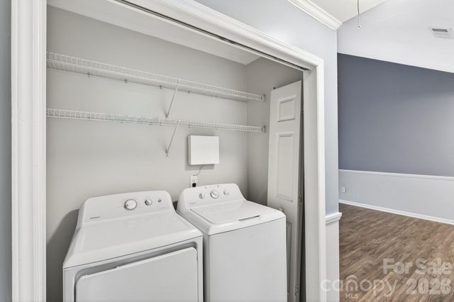 7026 Streamside Drive, Charlotte, NC 28212