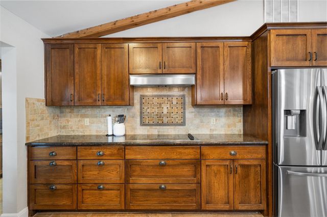 720 Circle G Ranch RD, Dripping Springs, TX 78620