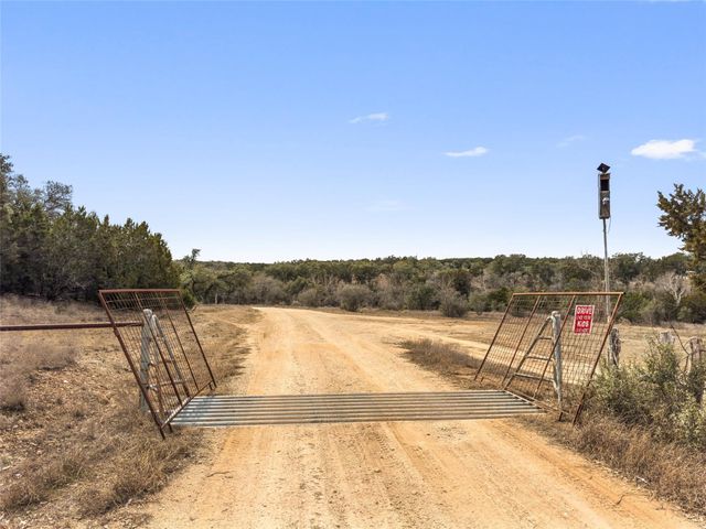 720 Circle G Ranch RD, Dripping Springs, TX 78620