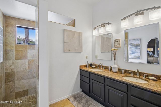 7648 N Quail Ridge Drive, Tucson, AZ 85743