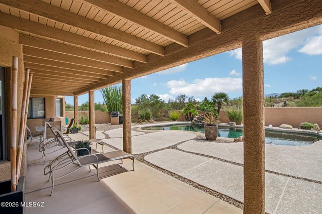 7648 N Quail Ridge Drive, Tucson, AZ 85743