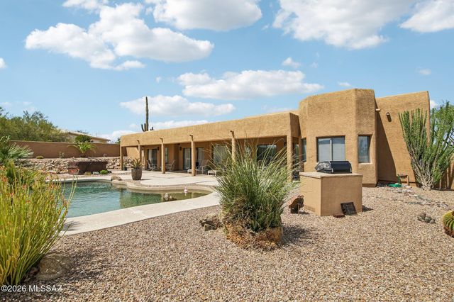 7648 N Quail Ridge Drive, Tucson, AZ 85743