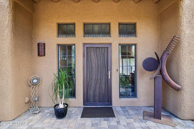 7648 N Quail Ridge Drive, Tucson, AZ 85743