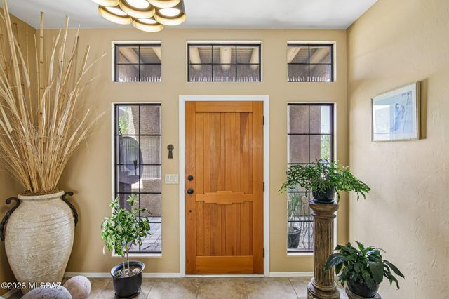7648 N Quail Ridge Drive, Tucson, AZ 85743
