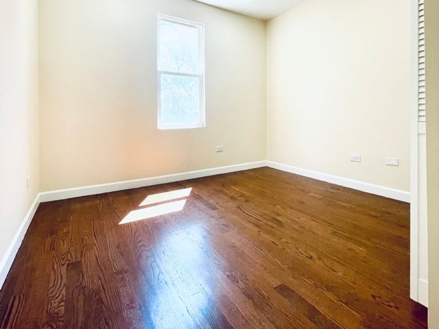 1426 N Central Park Avenue, Chicago, IL 60651