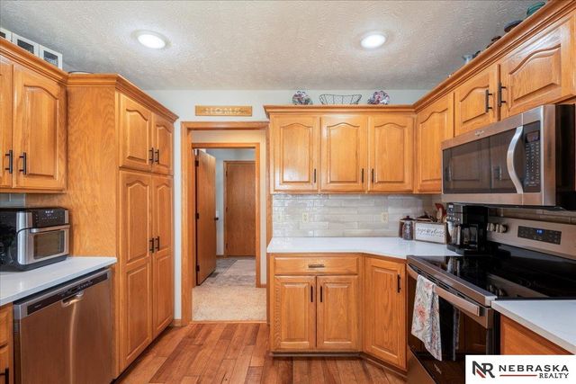 2107 Leigh Street, Papillion, NE 68133