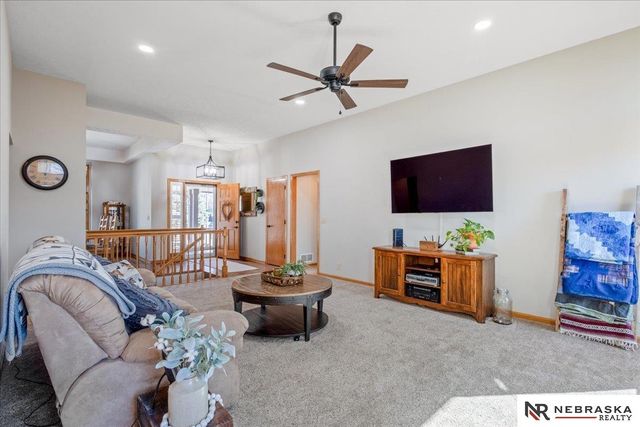 2107 Leigh Street, Papillion, NE 68133