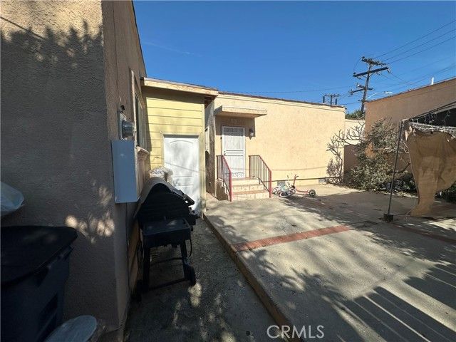 1640 Locust, Long Beach, CA 90813