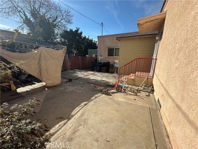 1640 Locust, Long Beach, CA 90813