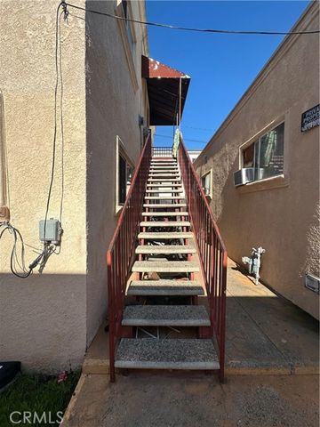 1640 Locust, Long Beach, CA 90813