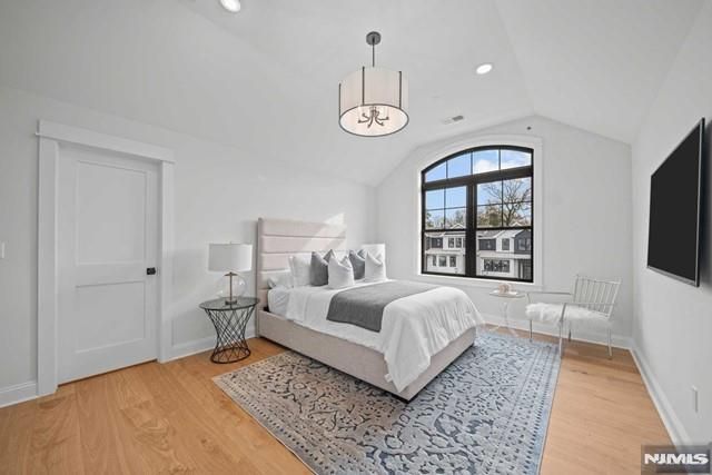 147 Central Avenue 13, Old Tappan, NJ 07675