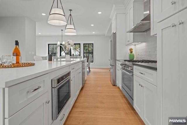 147 Central Avenue 13, Old Tappan, NJ 07675