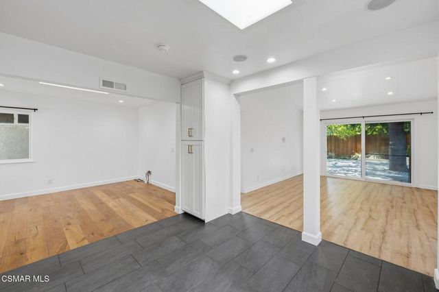 5844 Conifer Street, Oak Park, CA 91377