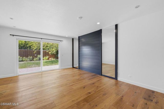 5844 Conifer Street, Oak Park, CA 91377