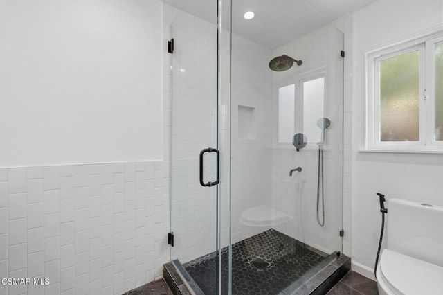 5844 Conifer Street, Oak Park, CA 91377