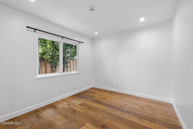 5844 Conifer Street, Oak Park, CA 91377