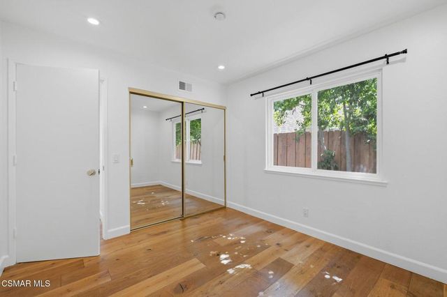 5844 Conifer Street, Oak Park, CA 91377