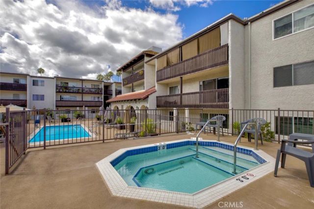 5334 Lindley Avenue 337, Encino, CA 91316