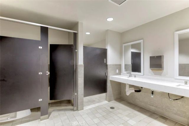 5334 Lindley Avenue 337, Encino, CA 91316