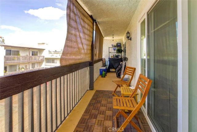 5334 Lindley Avenue 337, Encino, CA 91316