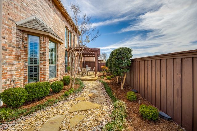 2913 White Dove Drive, Plano, TX 75093