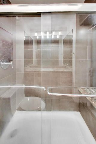 88 W Schiller Street 2903L, Chicago, IL 60610