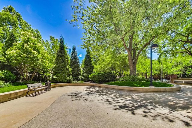 88 W Schiller Street 2903L, Chicago, IL 60610