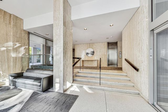 88 W Schiller Street 2903L, Chicago, IL 60610