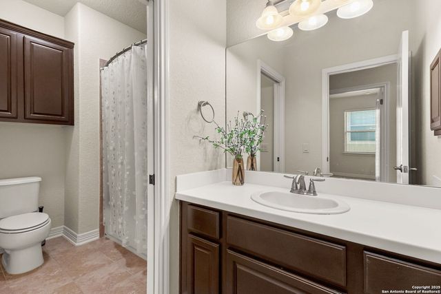 302 Tranquil Oak, San Antonio, TX 78260