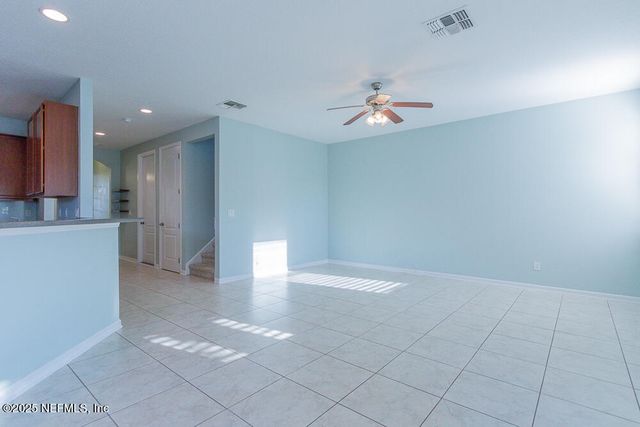 3937 RINGNECK Drive, Jacksonville, FL 32226
