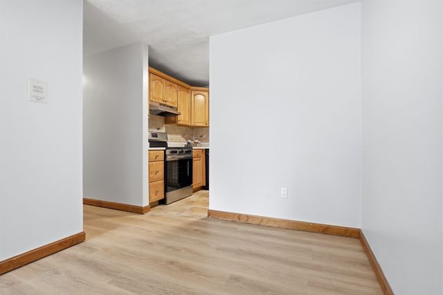 48 Great Rd 18, Acton, MA 01720