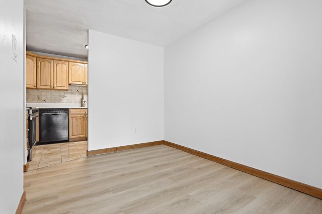 48 Great Rd 18, Acton, MA 01720