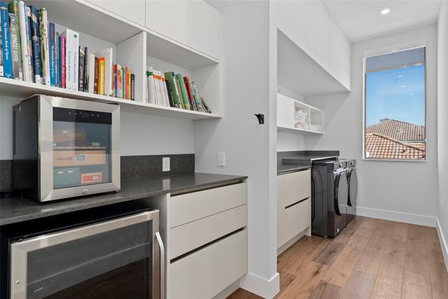 2631 NE 48th Court, Lighthouse Point, FL 33064