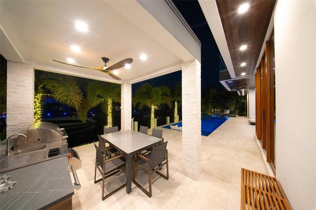 2631 NE 48th Court, Lighthouse Point, FL 33064