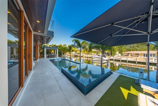 2631 NE 48th Court, Lighthouse Point, FL 33064