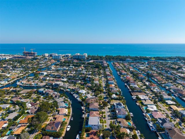 2631 NE 48th Court, Lighthouse Point, FL 33064