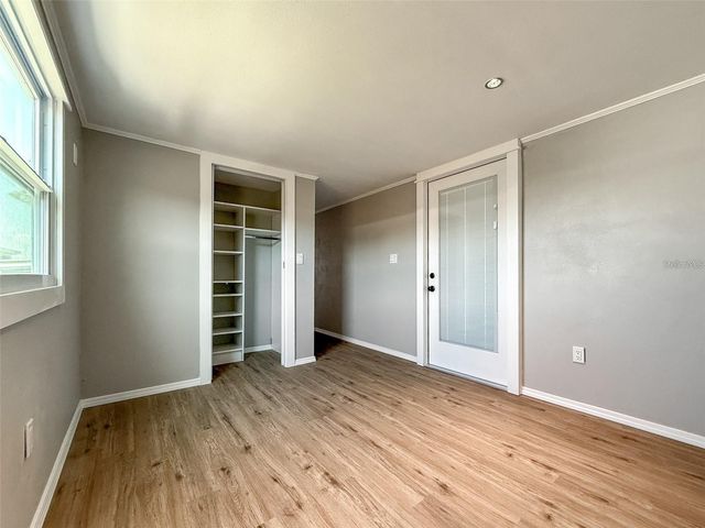 5141 OAKLAND HILLS AVENUE, Sarasota, FL 34234