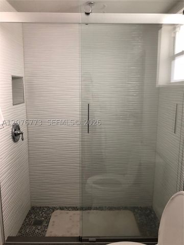 3424 SE 12th St F5, Pompano Beach, FL 33062