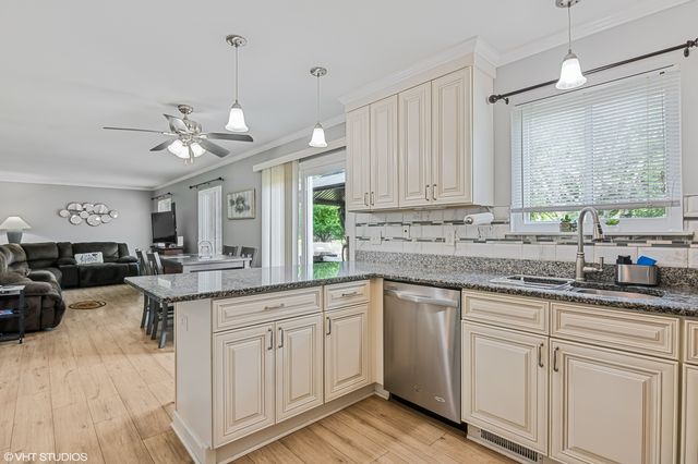 13653 S Jane Circle, Plainfield, IL 60544