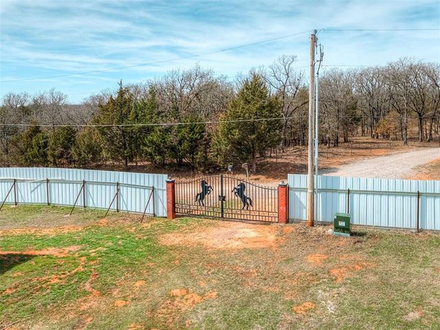 9009 144th Street, Lexington, OK 73051
