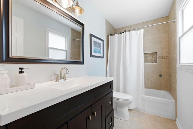 8057 N Cedarburg ROAD, Brown Deer, WI 53209