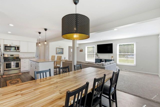 8057 N Cedarburg ROAD, Brown Deer, WI 53209