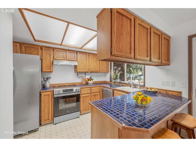 18915 Sw ROCK COURT, Beaverton, OR 97003