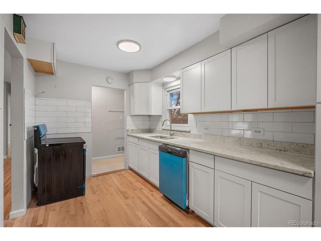 2208 Hanover St, Aurora, CO 80010